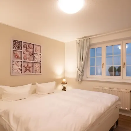 Sylterpferdchen, Koeoevenhues * Wenningstedt-Braderup